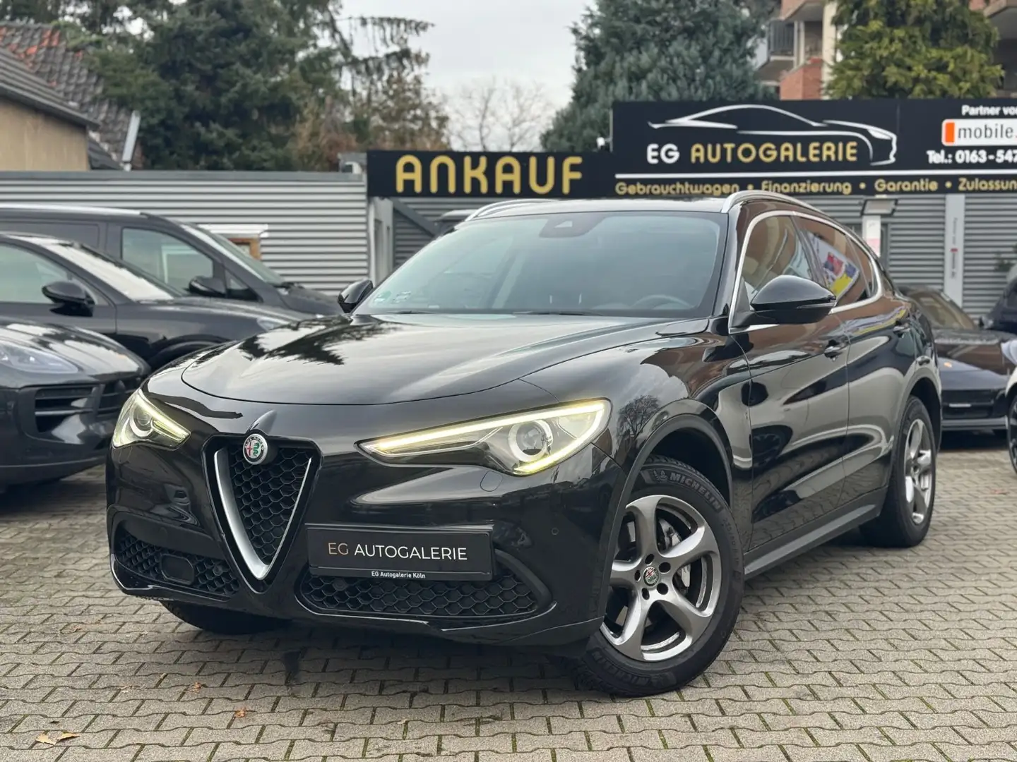 Alfa Romeo Stelvio Super Q4 *Scheckheft*Zahnrimen*Kamera Nero - 1