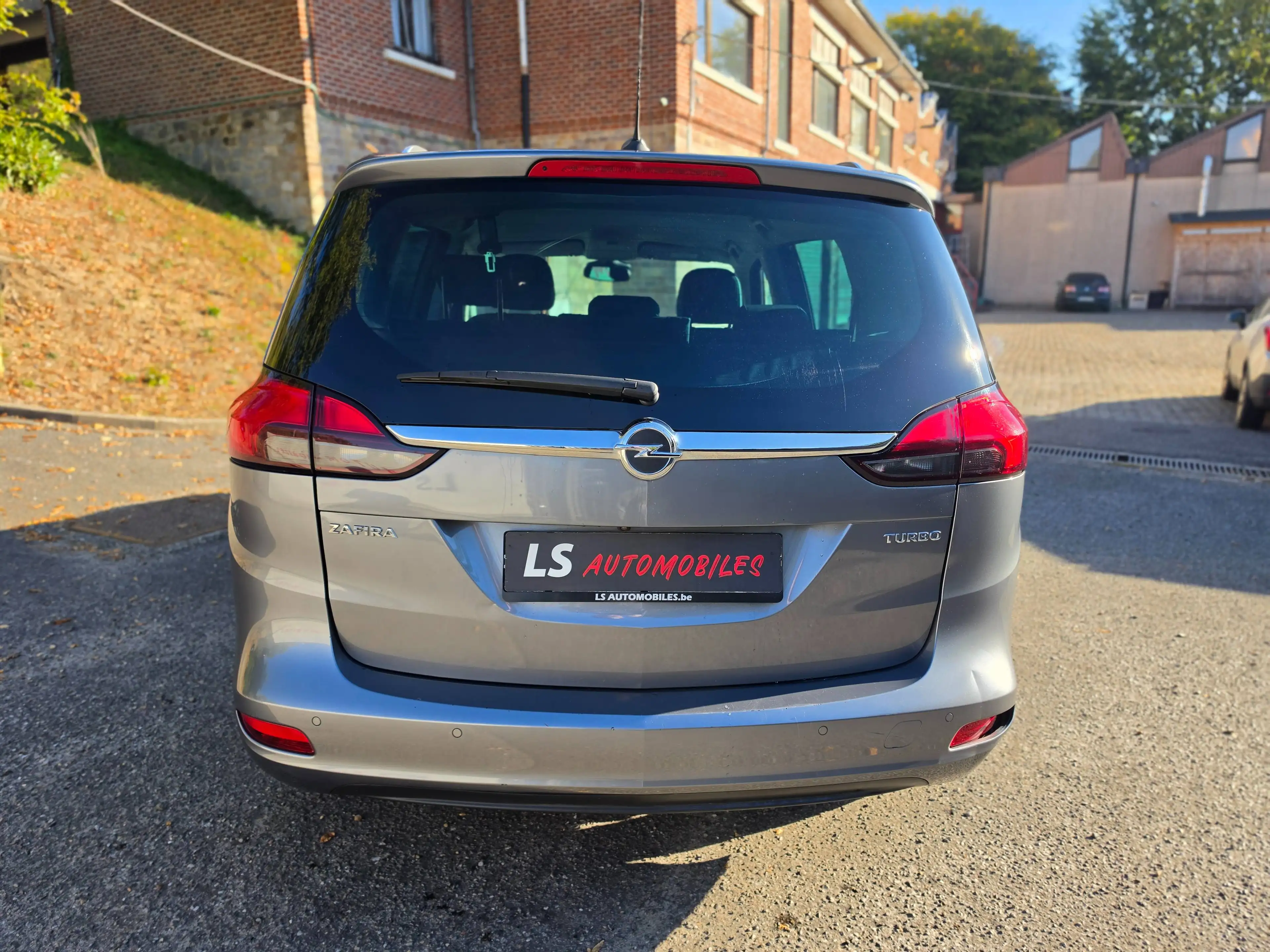 Opel Zafira Tourer B2B*MARCHAND*Boite Auto*Navi*Caméra*Eu6b — photo 4