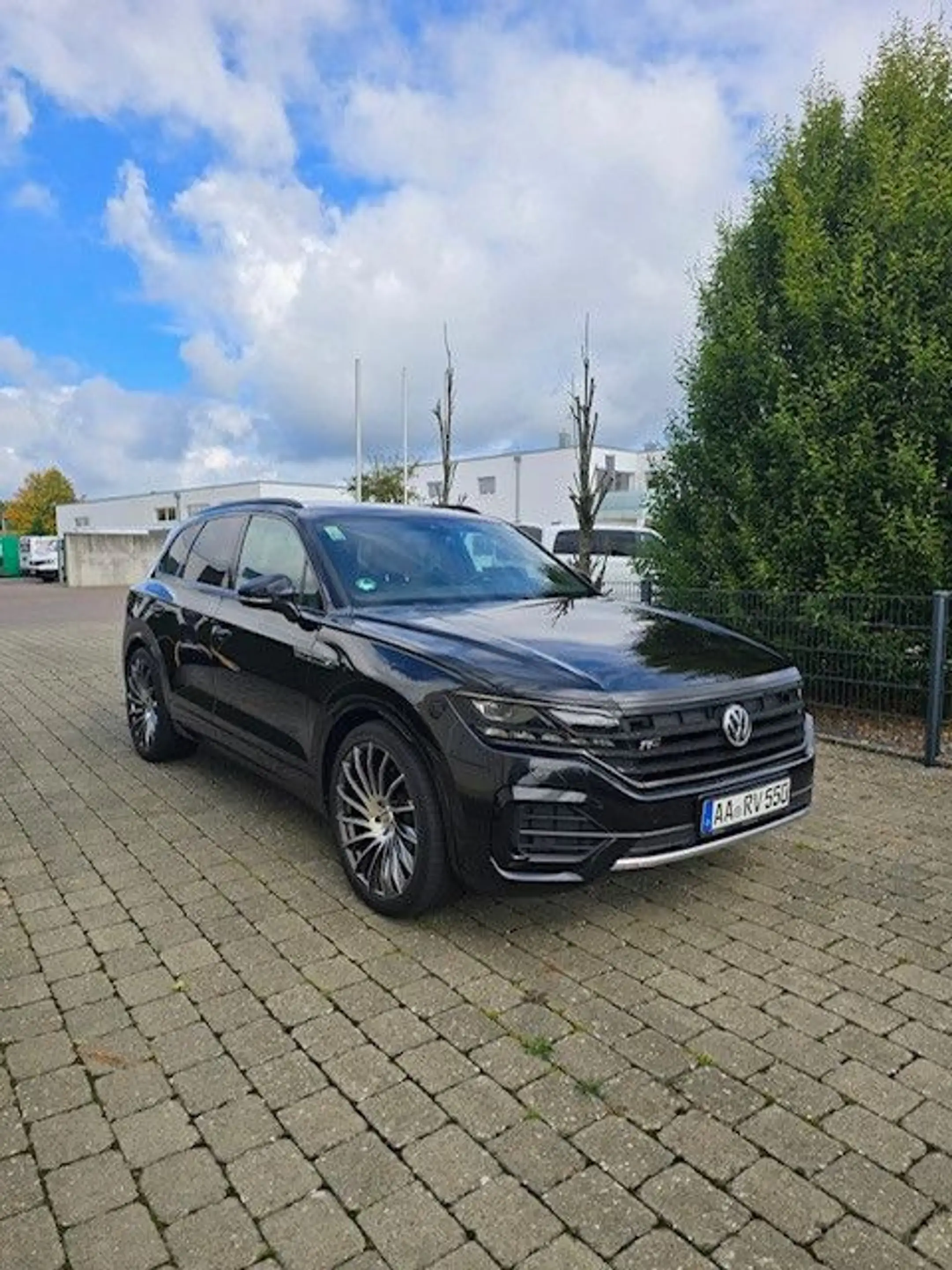 Volkswagen Touareg R-Line 4Motion*** Vollausstattung*** — photo 2