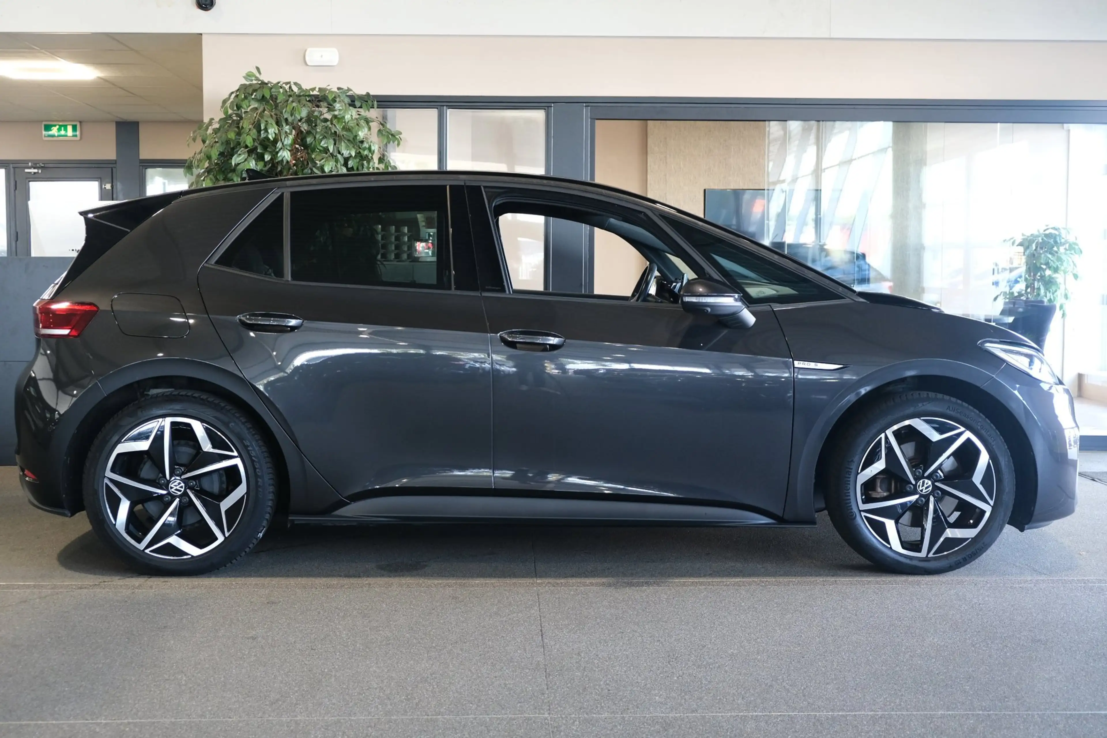 Volkswagen ID.3 Pro S 77 kWh SOH 90% Led Navi Sfeer — photo 7