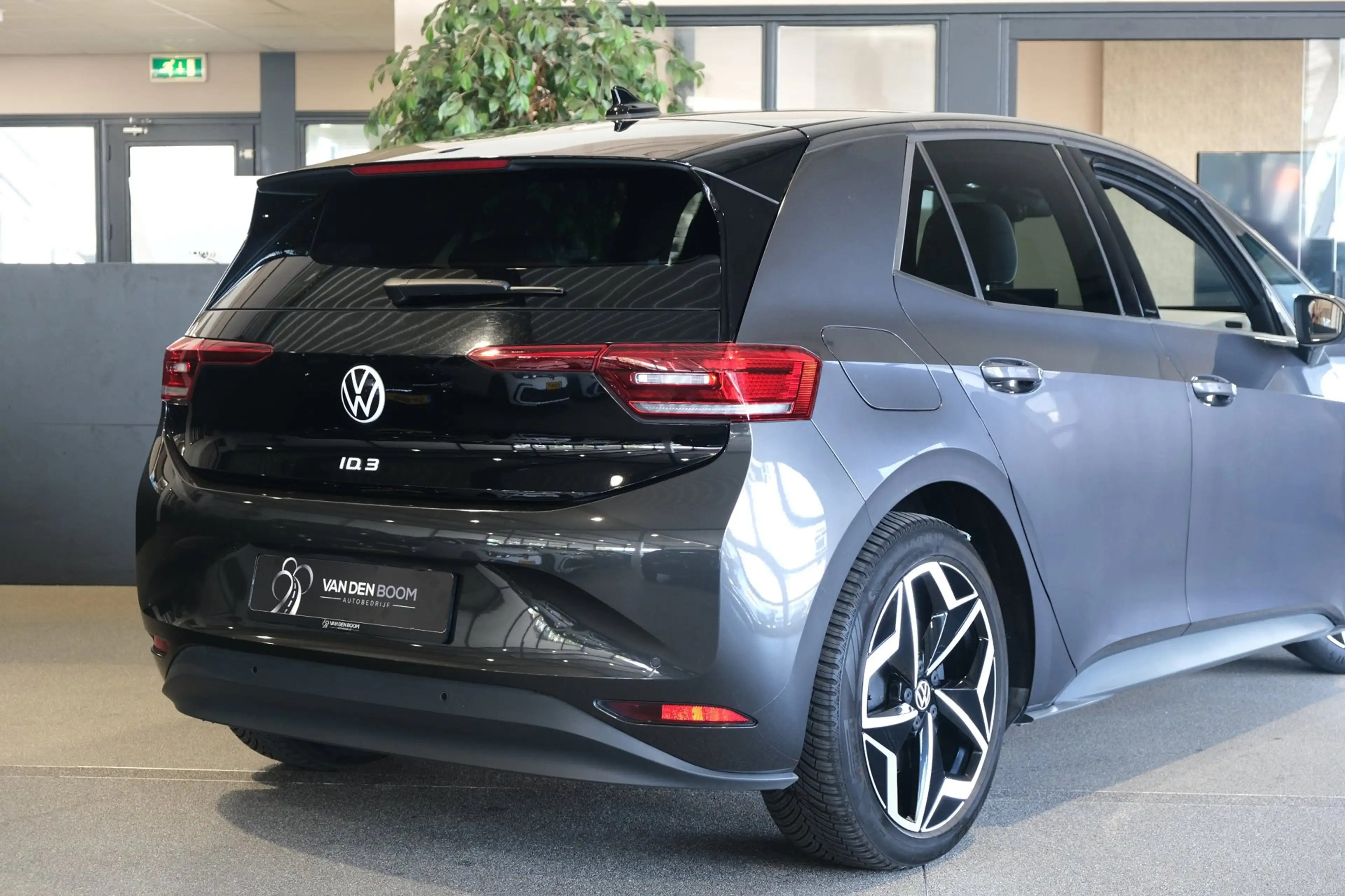 Volkswagen ID.3 Pro S 77 kWh SOH 90% Led Navi Sfeer — photo 14