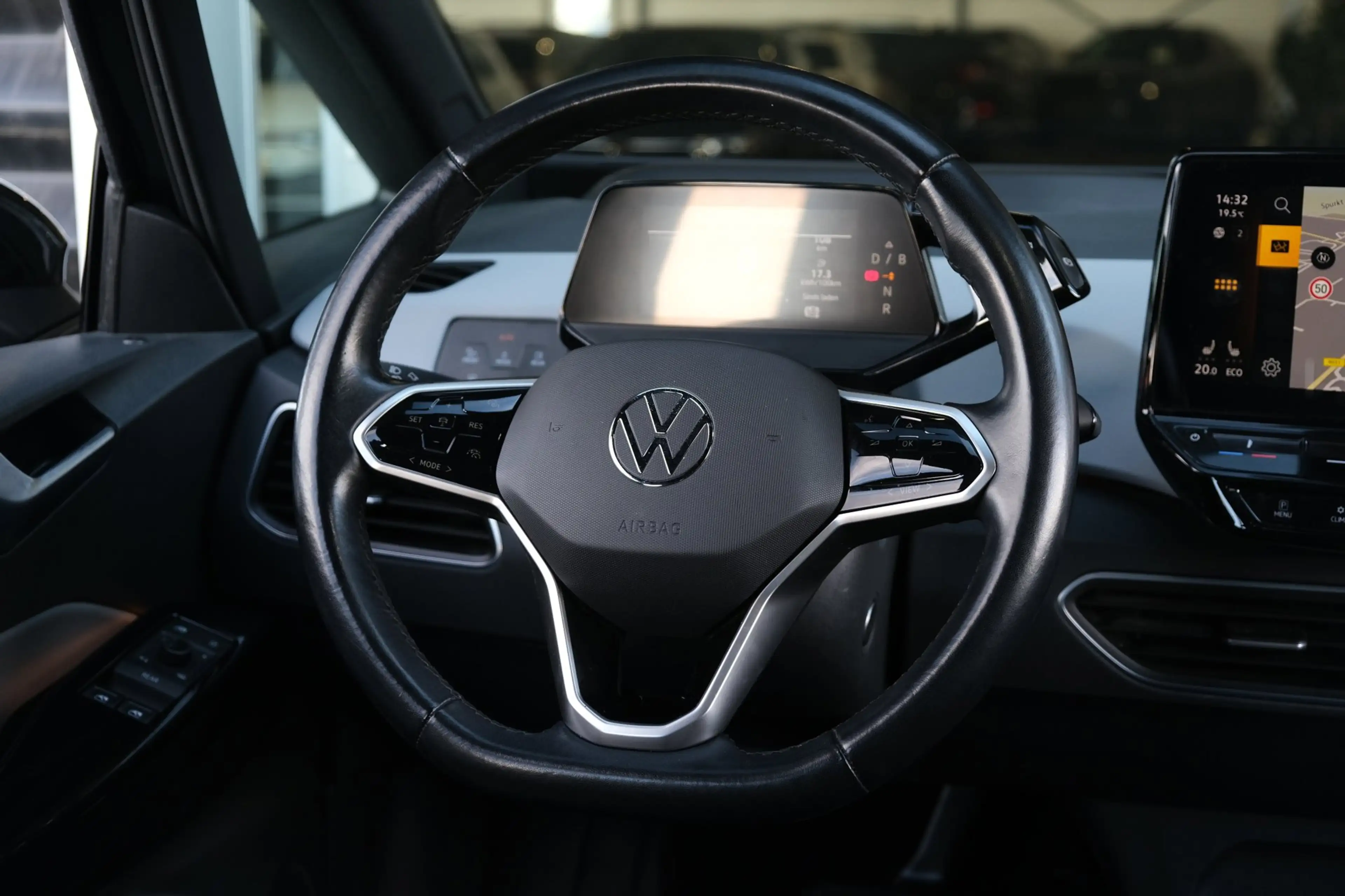 Volkswagen ID.3 Pro S 77 kWh SOH 90% Led Navi Sfeer — photo 12