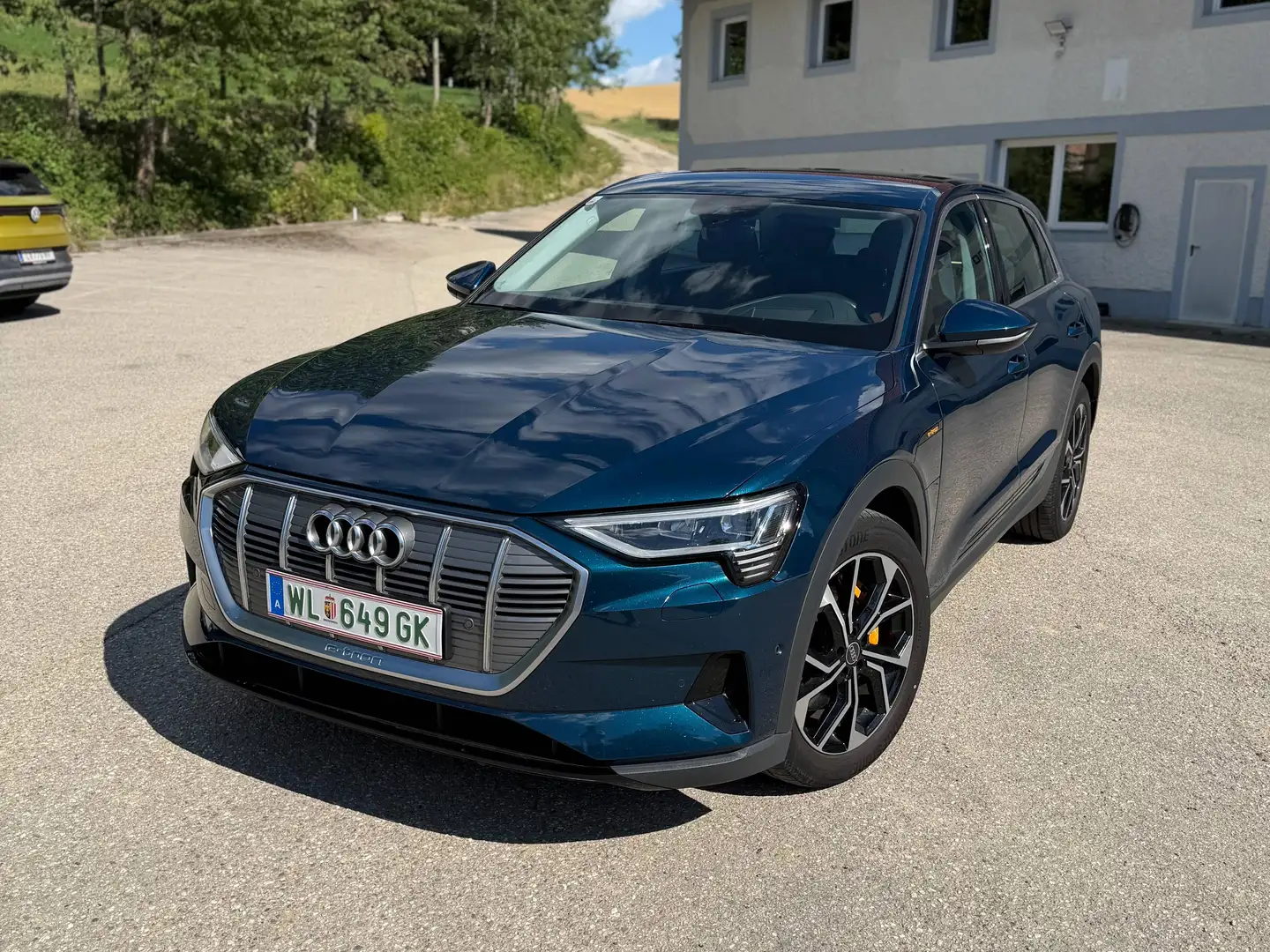 Audi e-tron e-tron 55 quattro 95kWh Business Business Blau - 1