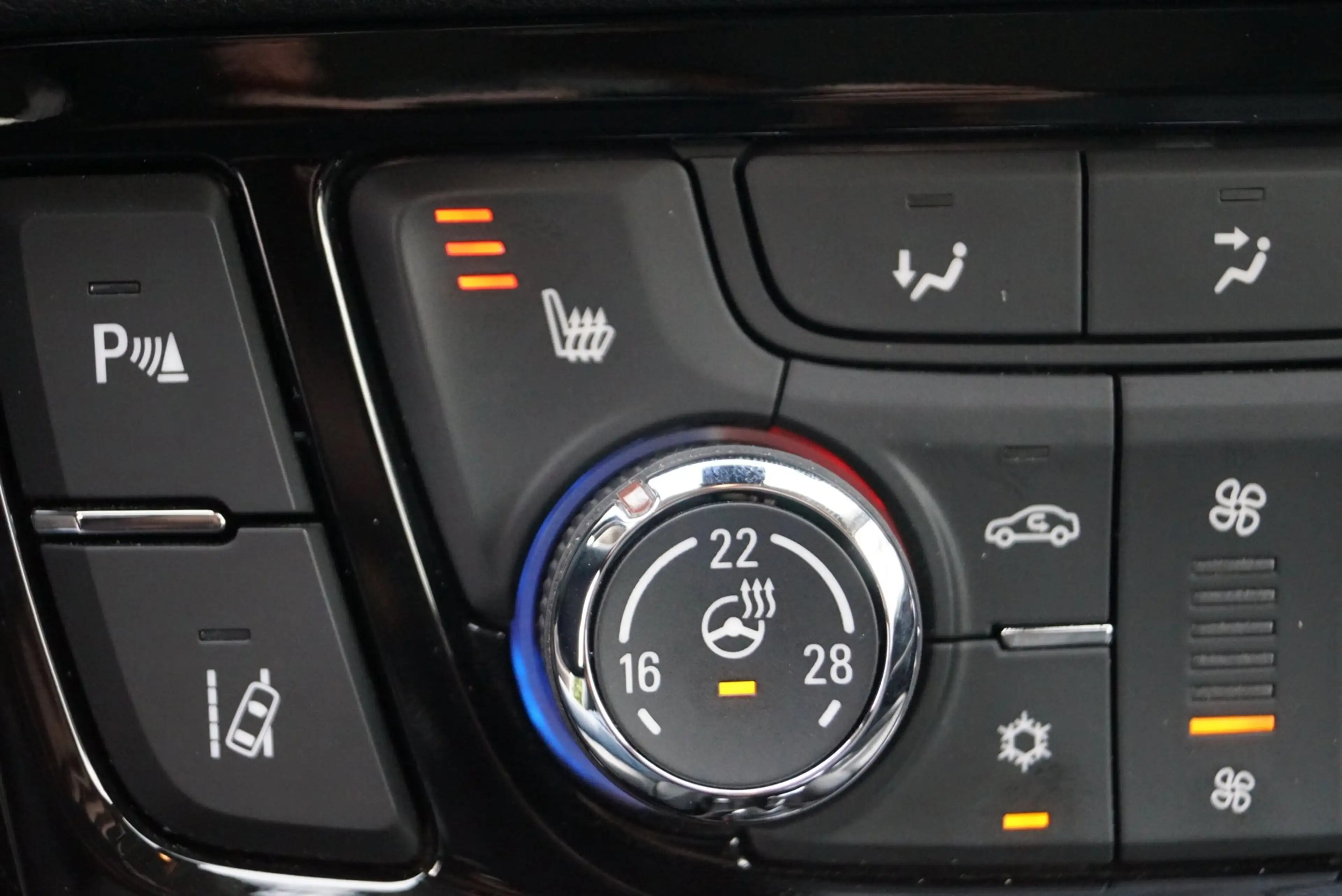 Opel Mokka X 1.4 Turbo Innovation Autom Schuifkdak Leder Sports — photo 15