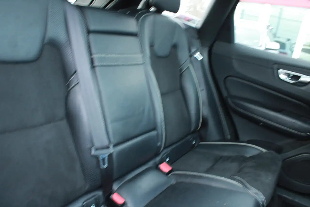 Volvo XC60 снимка Volvo XC60