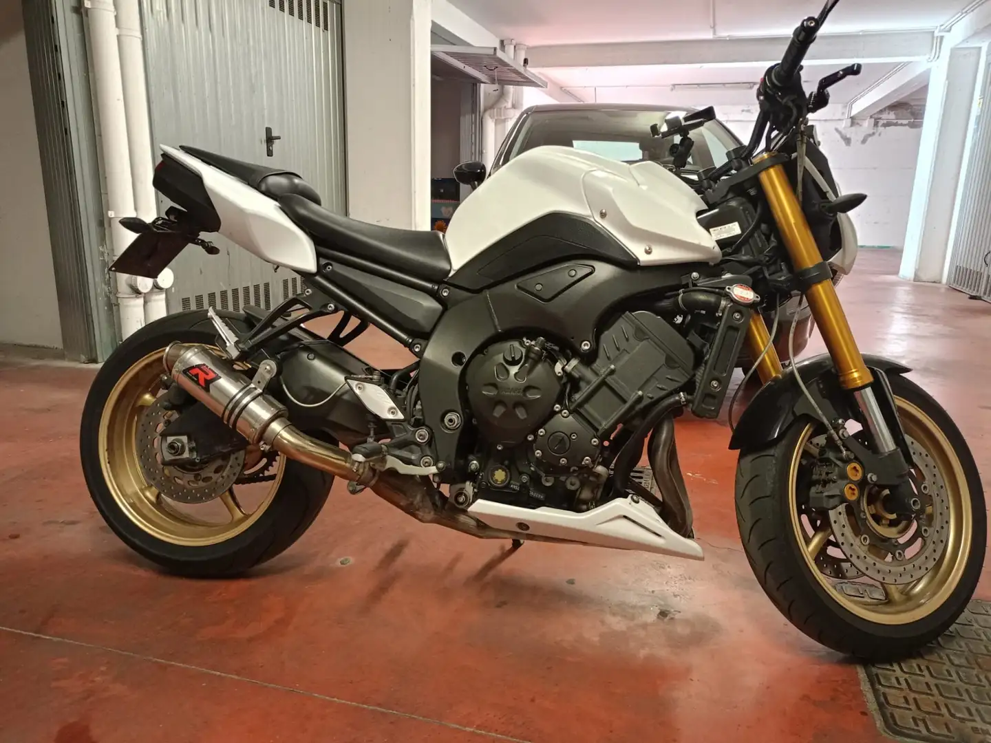 Yamaha FZ 8 Bianco - 2
