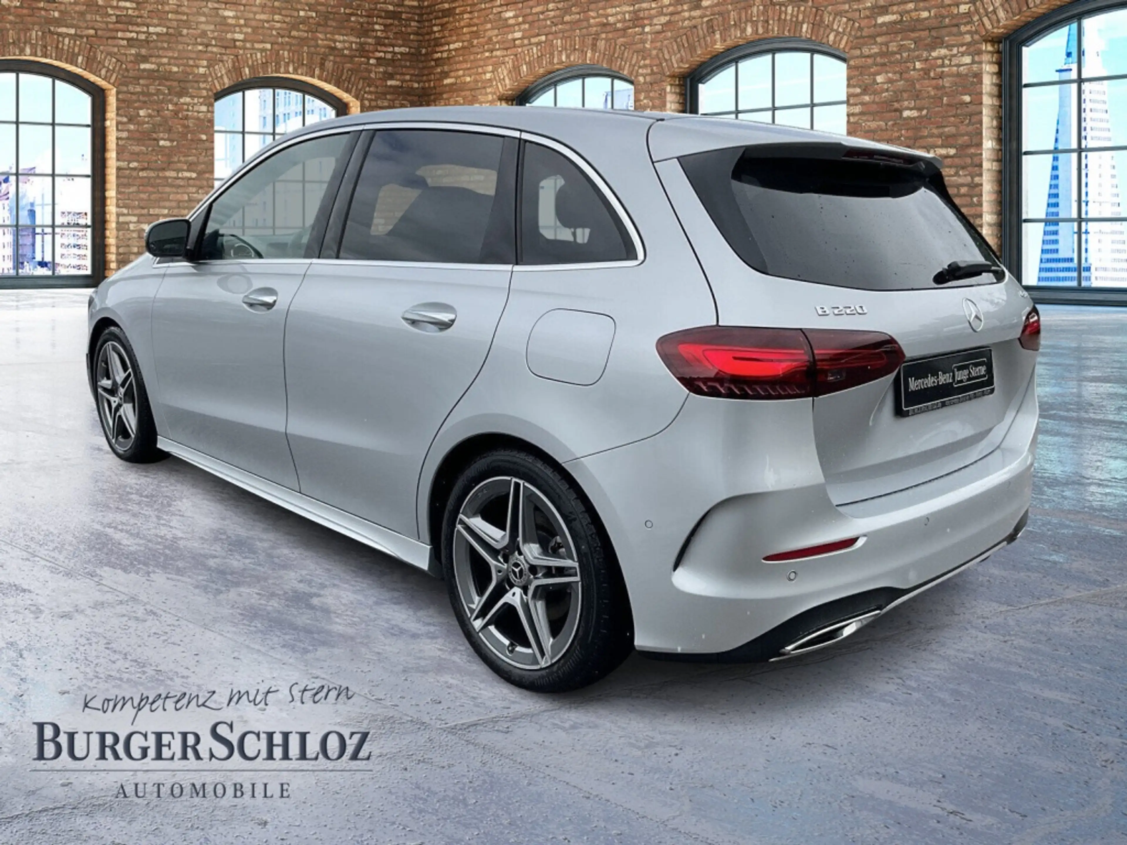 Mercedes-Benz B 220 4M AMG/AHK/RFK/TW/LED — photo 7