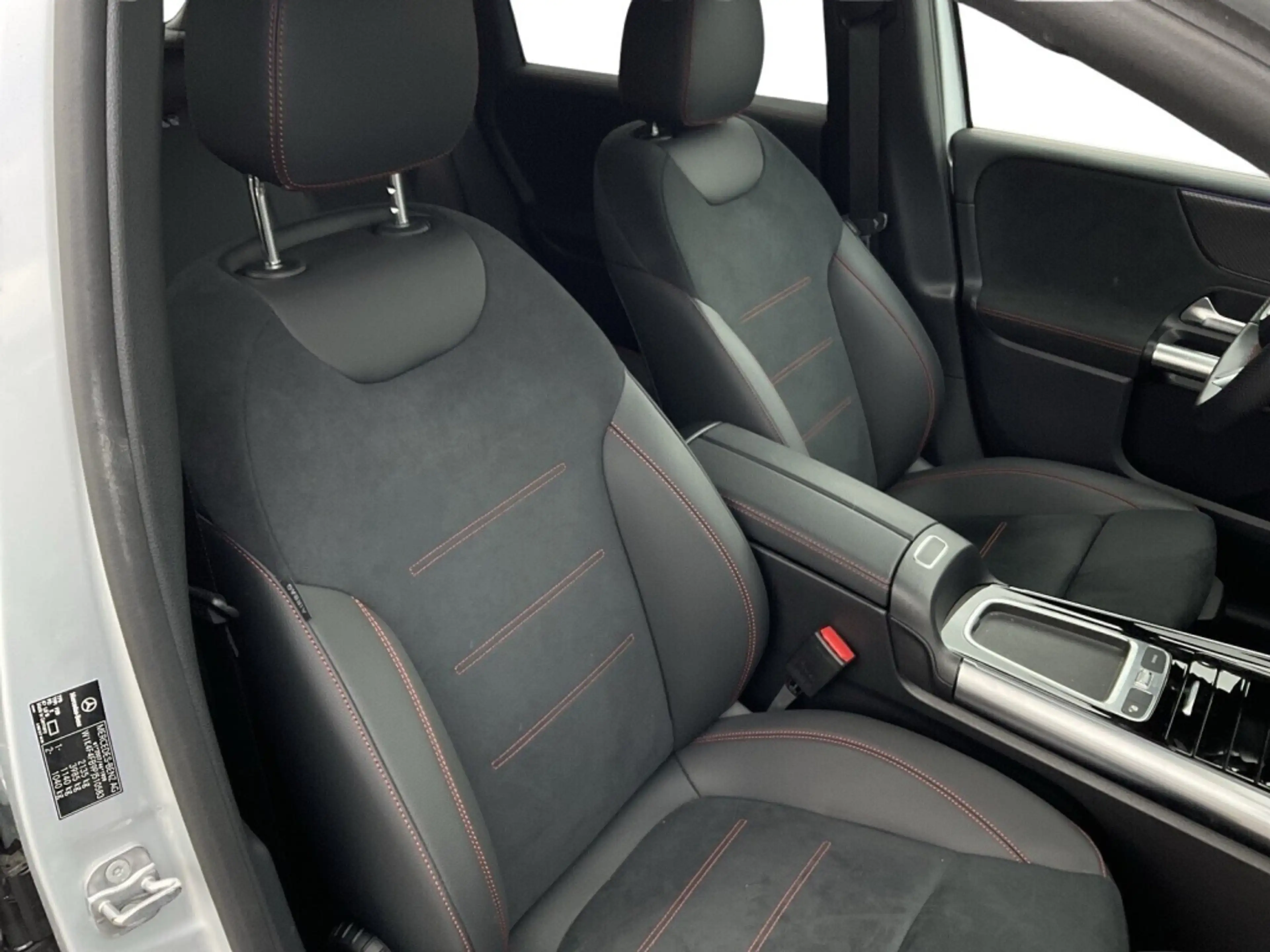 Mercedes-Benz B 220 4M AMG/AHK/RFK/TW/LED — photo 12