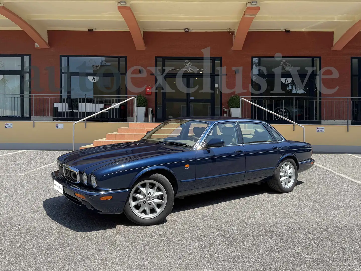 Jaguar XJ XJ Executive V8 Blu/Azzurro - 1