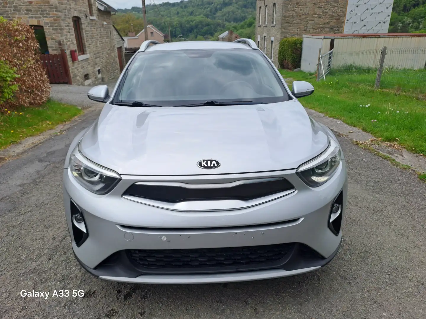 Kia Stonic 1.0 T Sense ISG Gris - 2