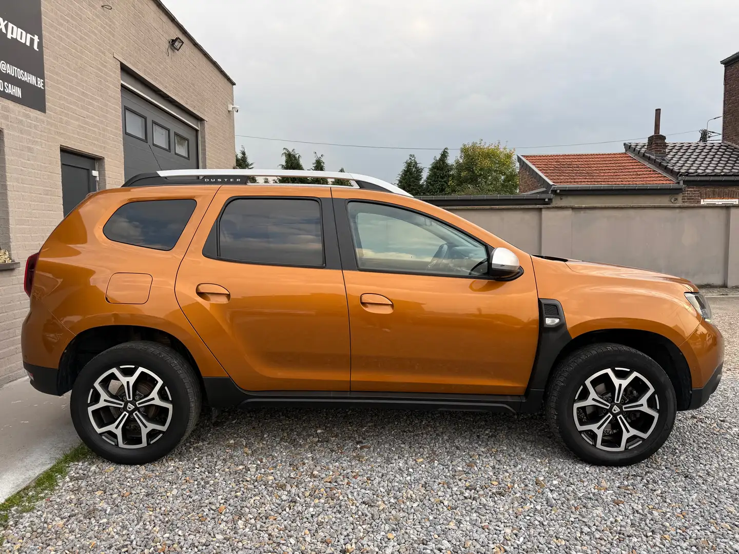 Dacia Duster *1.2 TCe,LED,GPS,CAMÉRA,CRUISE,CLIM,BLUETOOTH* Bronze - 2