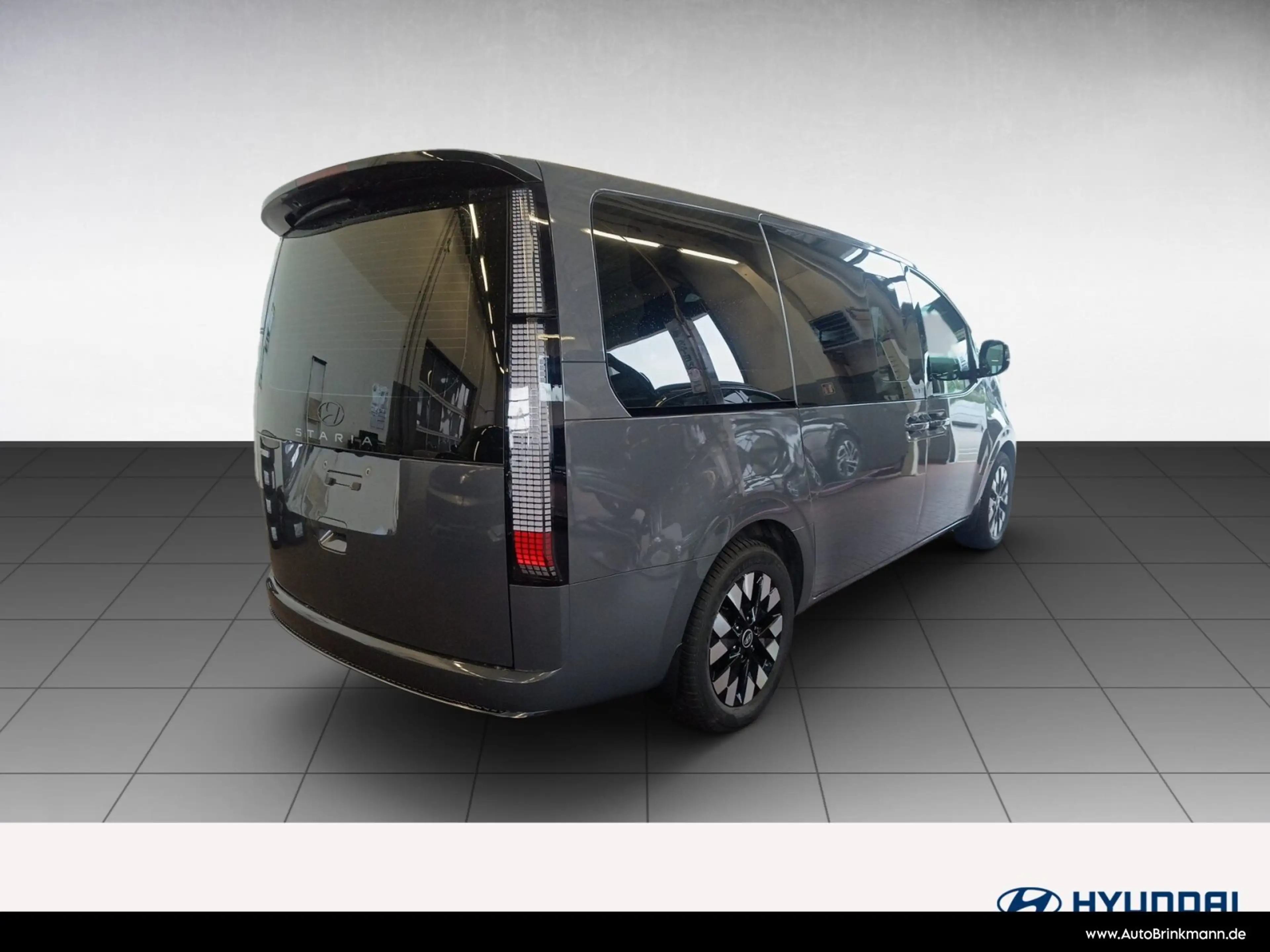 Hyundai STARIA Staria 1.6 T-GDI Hybrid Signature 2WD (7-Sitzer) — photo 4