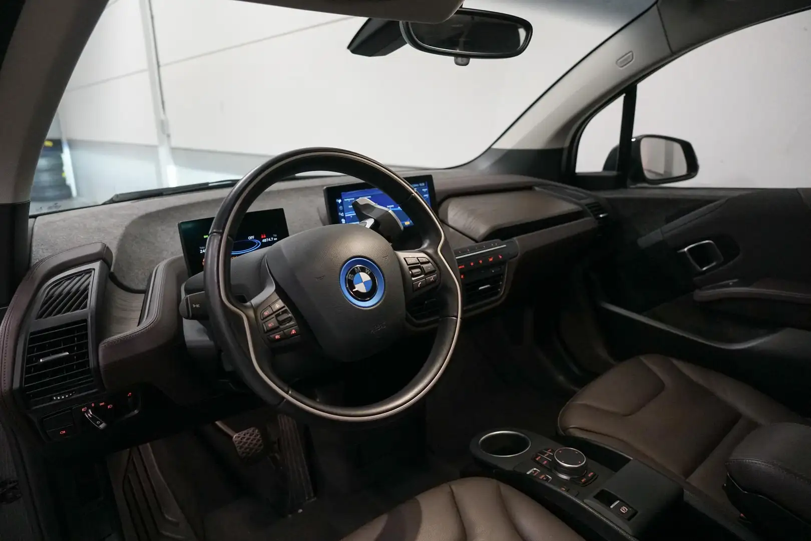 BMW i3 Business Edition Plus 120Ah 42 kWh Schuifdak | Led Zwart - 2