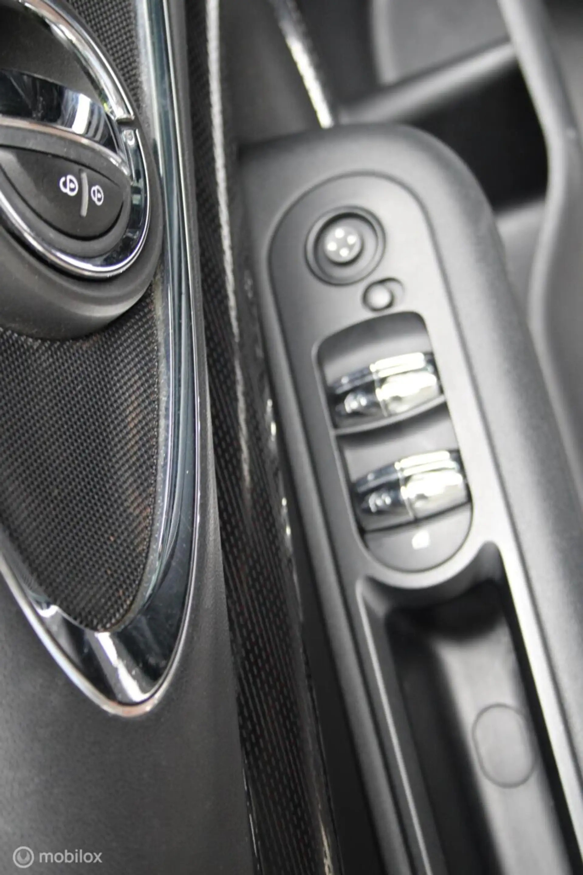 MINI Cooper S Clubman 2.0 Chili Serious Business — photo 20