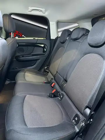 Mini Countryman view 13