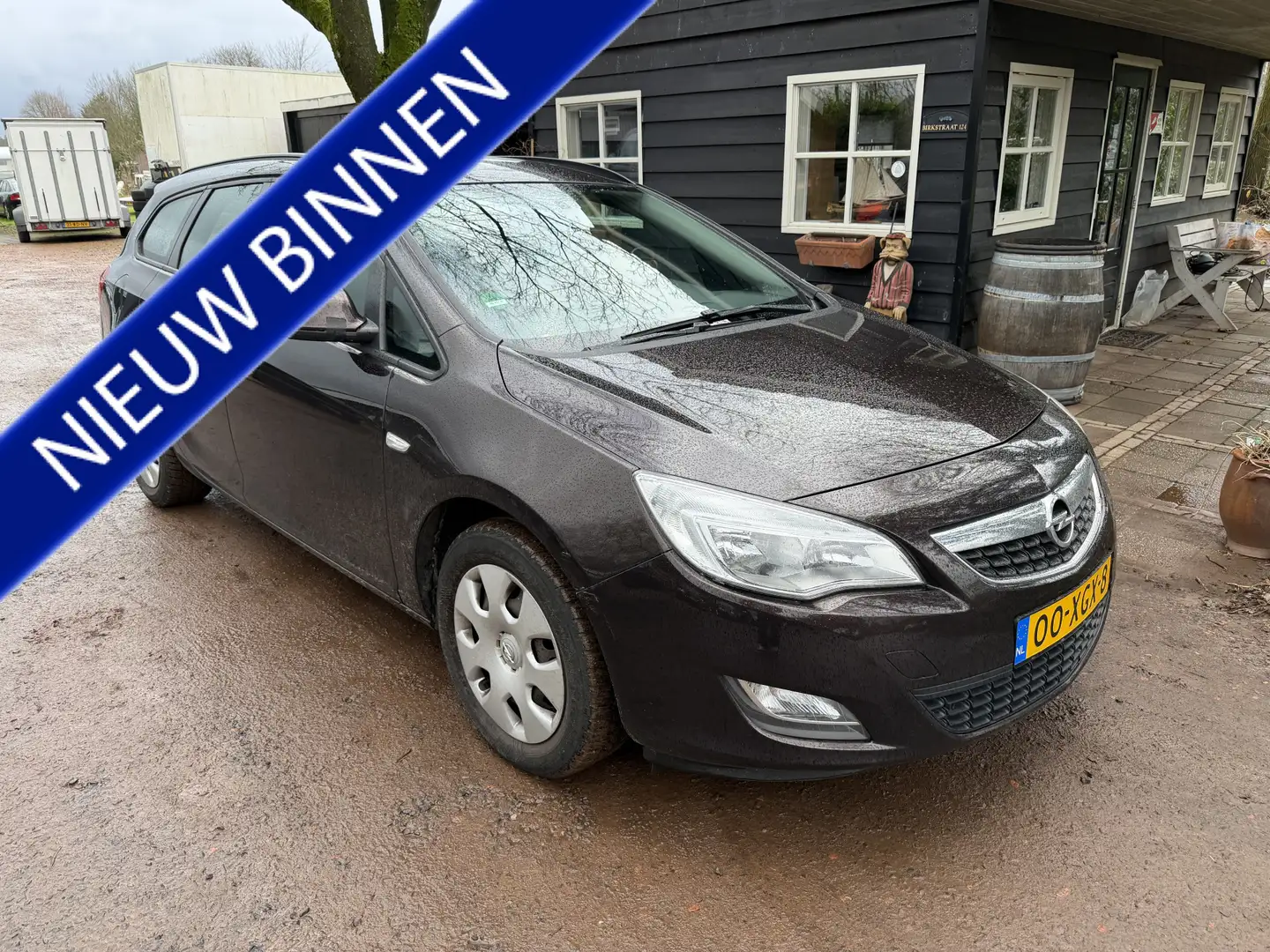 Opel Astra Sports Tourer 1.4 Business Edition Braun - 1