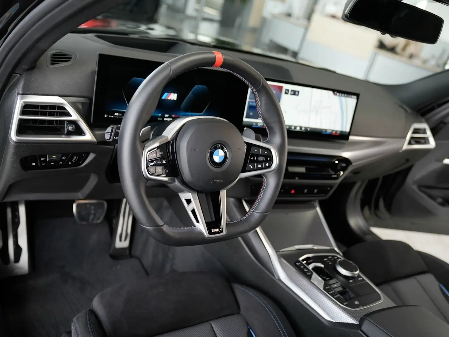 BMW 340 xDrive M SPORT PRO 19LM Glasdach 360K HUD Noir - 2