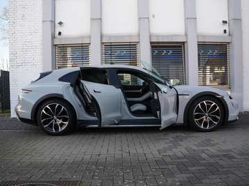Taycan 4 Cross Turismo LEDER KREIDE-ACC-PANO-VOLL