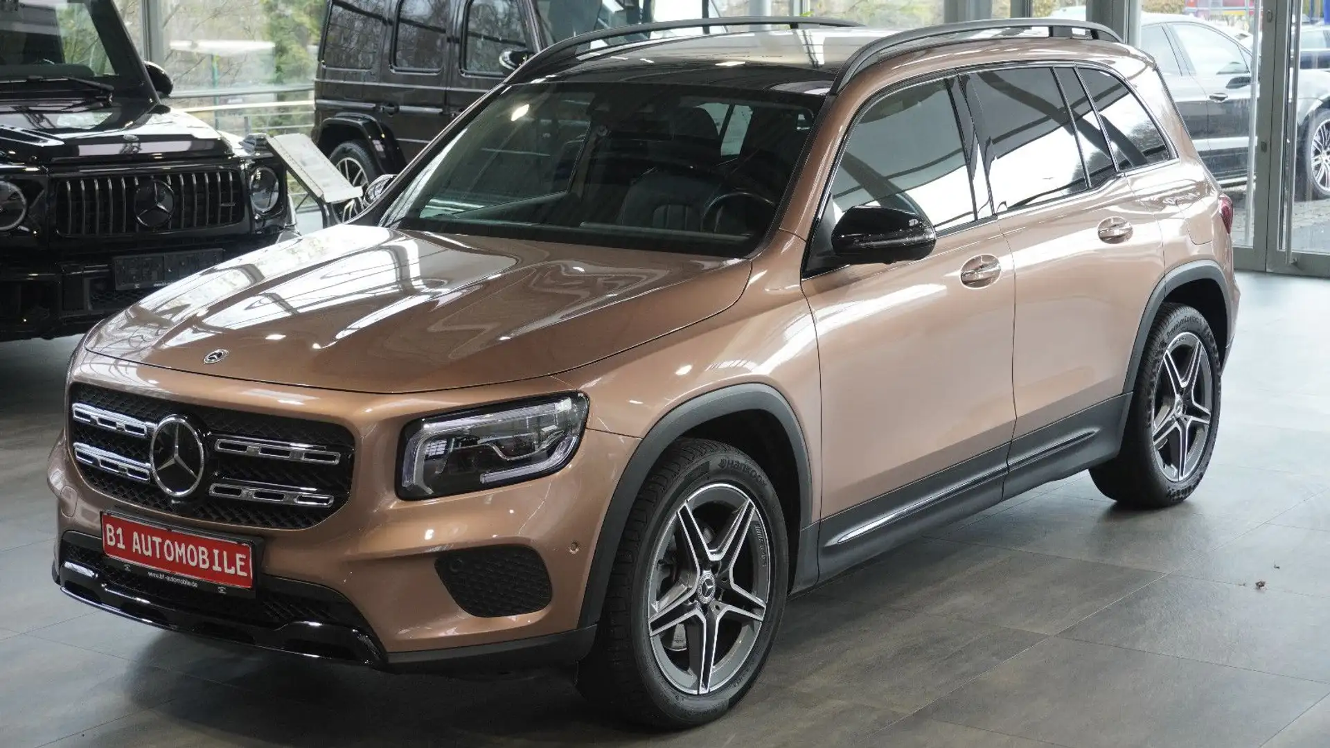 Mercedes-Benz GLB 250 *ACC*AHK*BURMESTER*PANO*360°KAM*STHZ* Or - 1