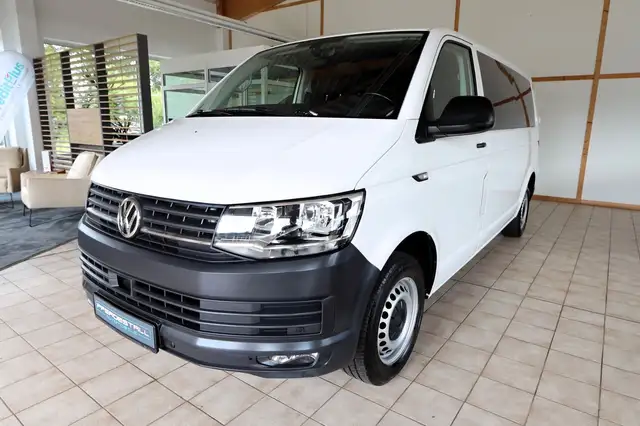 Volkswagen T6 Transporter T6 Kombi lang 2.0 TDI 9 Sitze AHK PDC KLIMA ACC