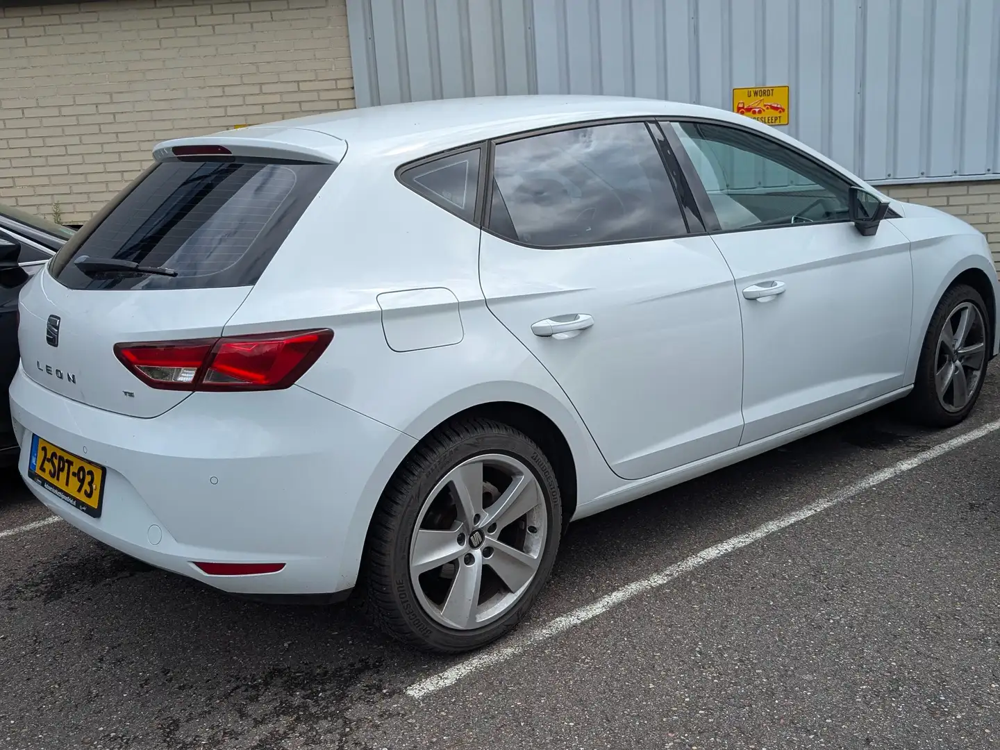 SEAT Leon Leon 1.4 TSI Style Wit - 2