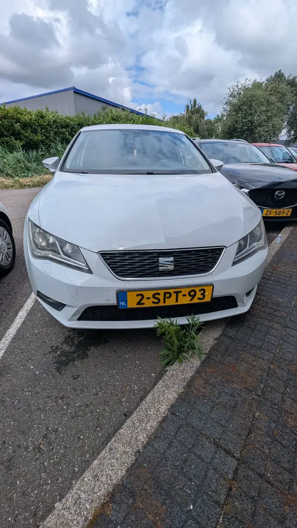 SEAT Leon Leon 1.4 TSI Style Wit - 1