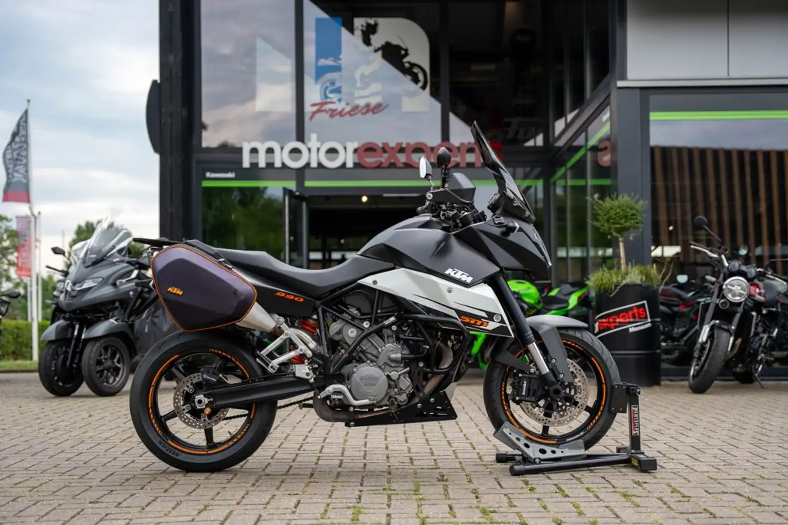 KTM 990 Supermoto T (85KW) - 1