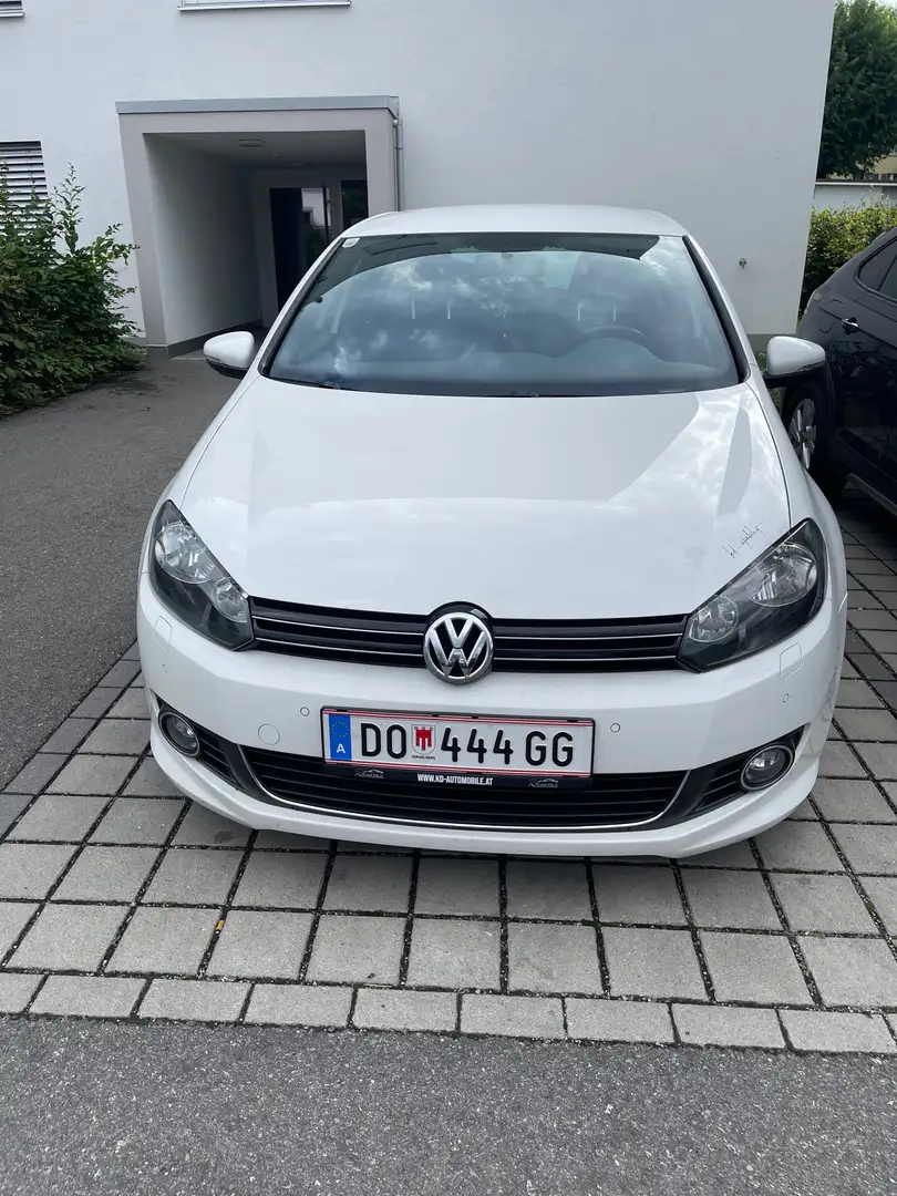 Volkswagen Golf Trendline 1,2 TSI Weiß - 1
