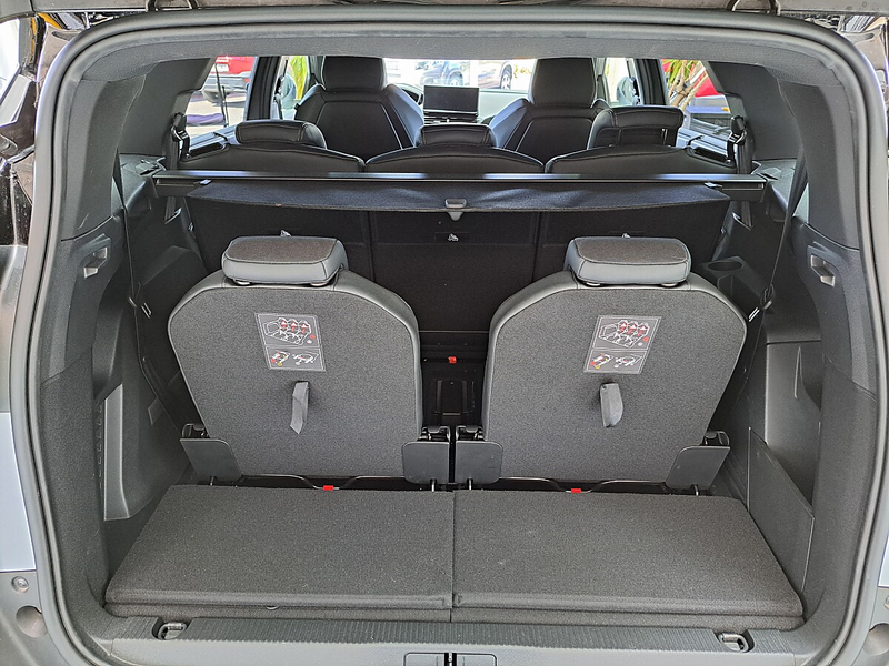Peugeot 5008 HEV 136 E-DCS6 GT Aut. 7-Sitze — photo 9