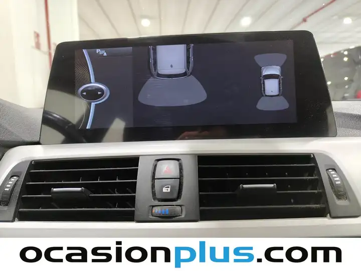 BMW Serie 3 318 d Touring (0.0) 2014, foto 8