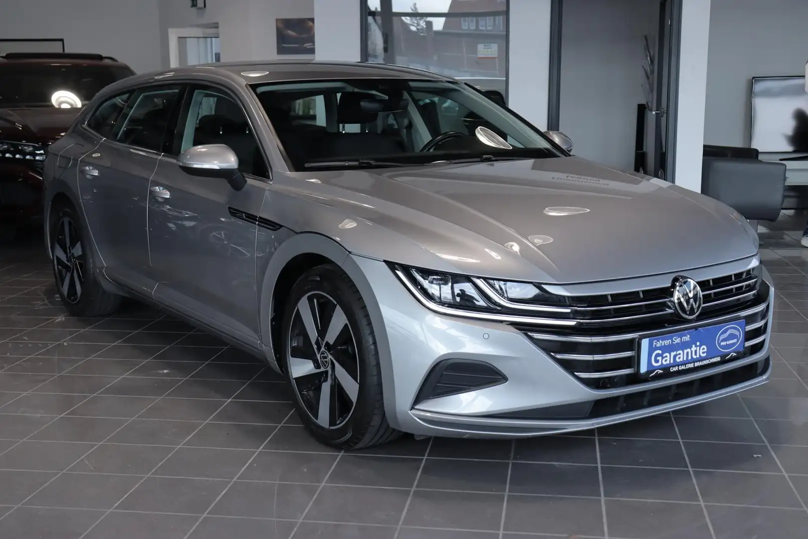 Volkswagen Arteon 2.0 TDI Shooting Brake*AHK*NAVI*ACC Silver - 2