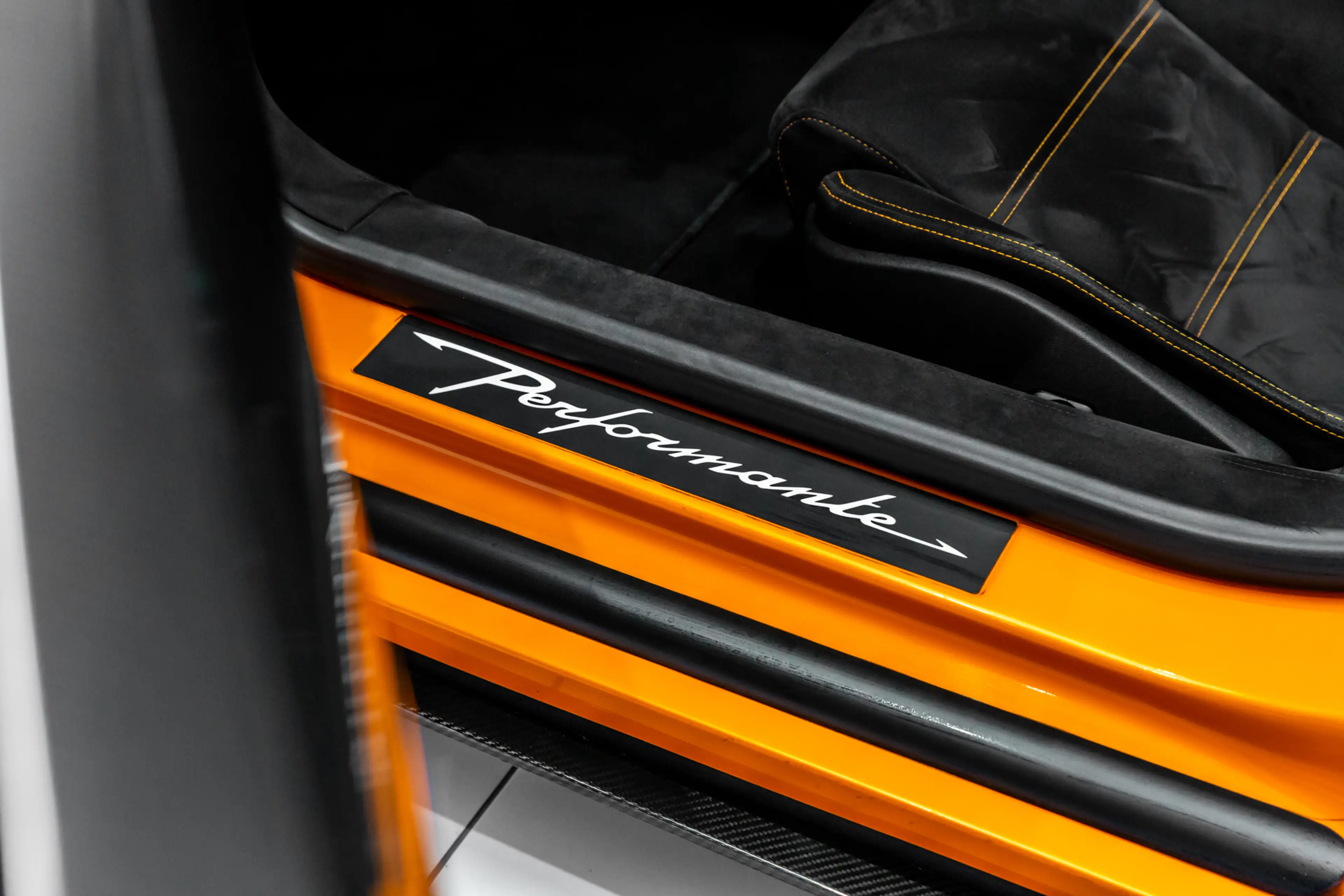 Lamborghini Gallardo LP570-4 Spyder Performante — photo 22