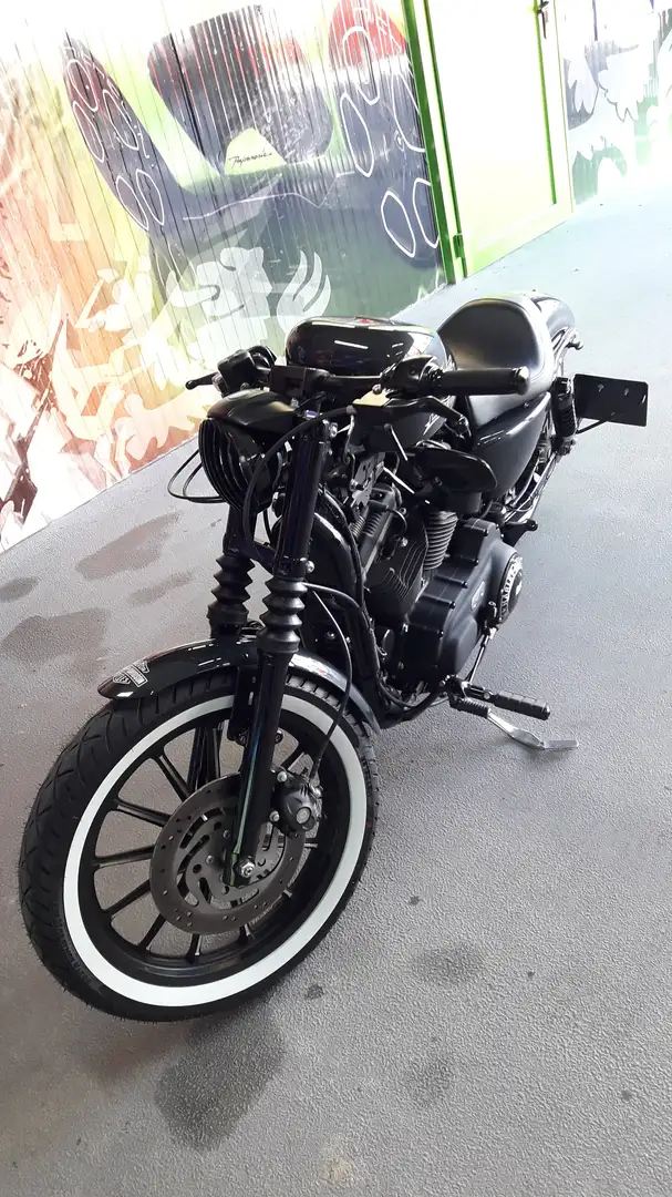 Harley-Davidson Iron 883 Bobber von Uwe Ochsenknecht Schwarz - 2