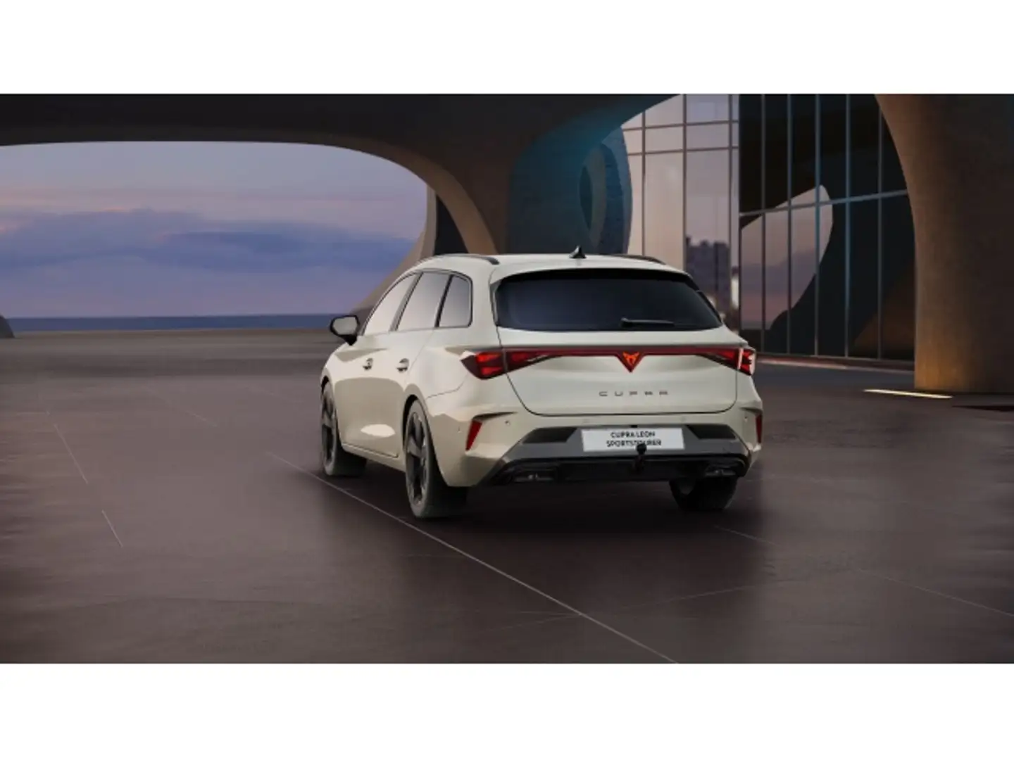 CUPRA Leon Leon Sportstourer 1.5 eTSI DSG Matrix. Navi. Sennh - 2