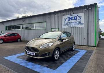 1.0L Ecoboost 100cv Titanium ClimAuto Sièges Chauffants Bluetooth Aux USB CD Jante Aluminium Garantie 12 Mois