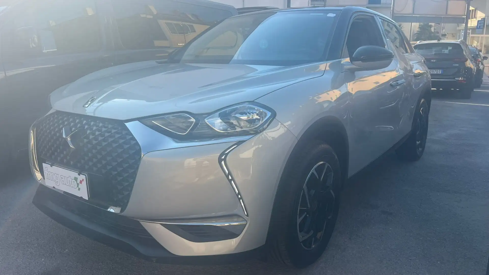 DS Automobiles DS 3 DS 3 Crossback BlueHDi 130 aut. Faubourg Argento - 1