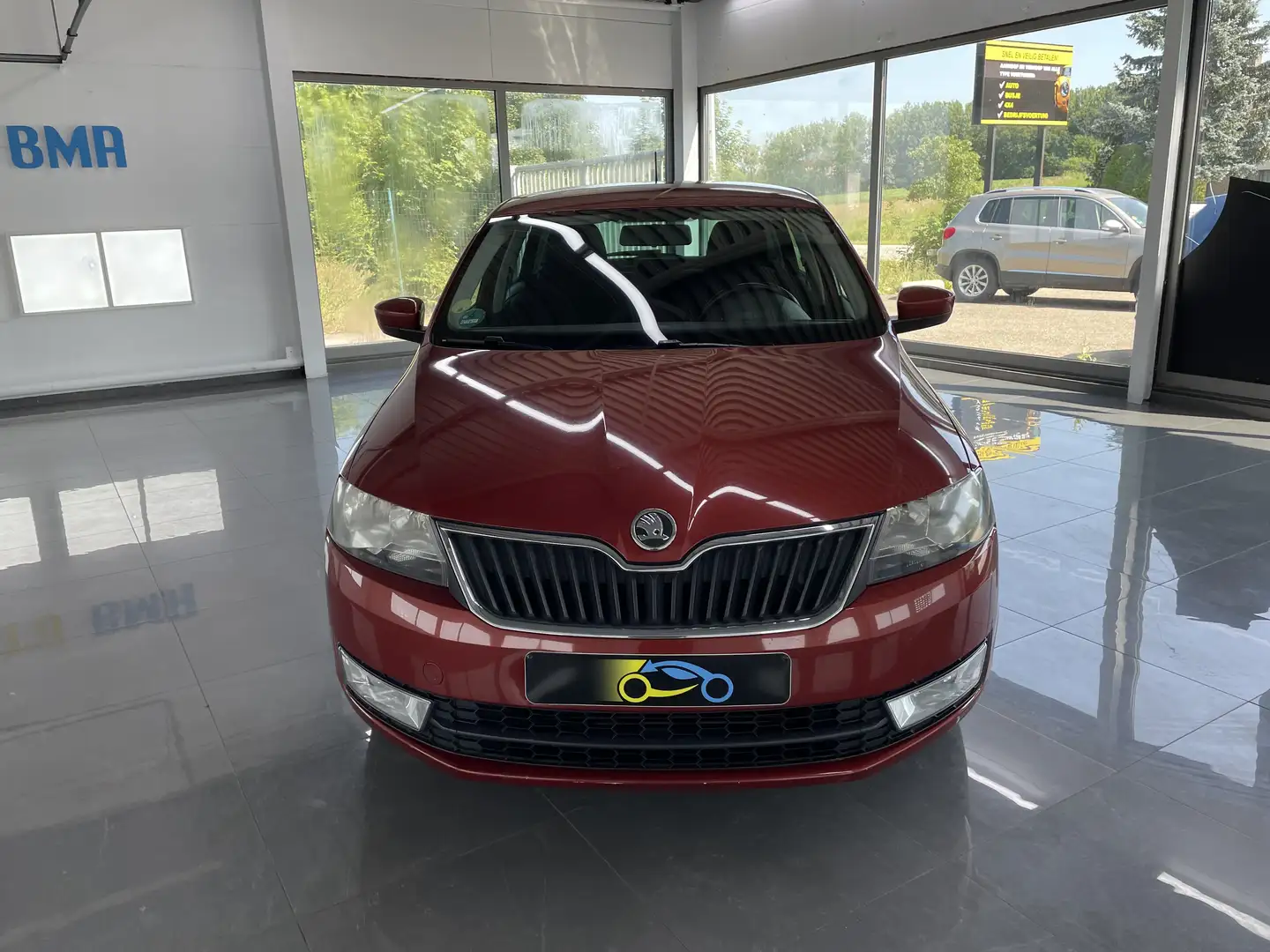 Skoda Rapid/Spaceback Rapid 1.6 CR TDI Spaceback Ambition Rouge - 2