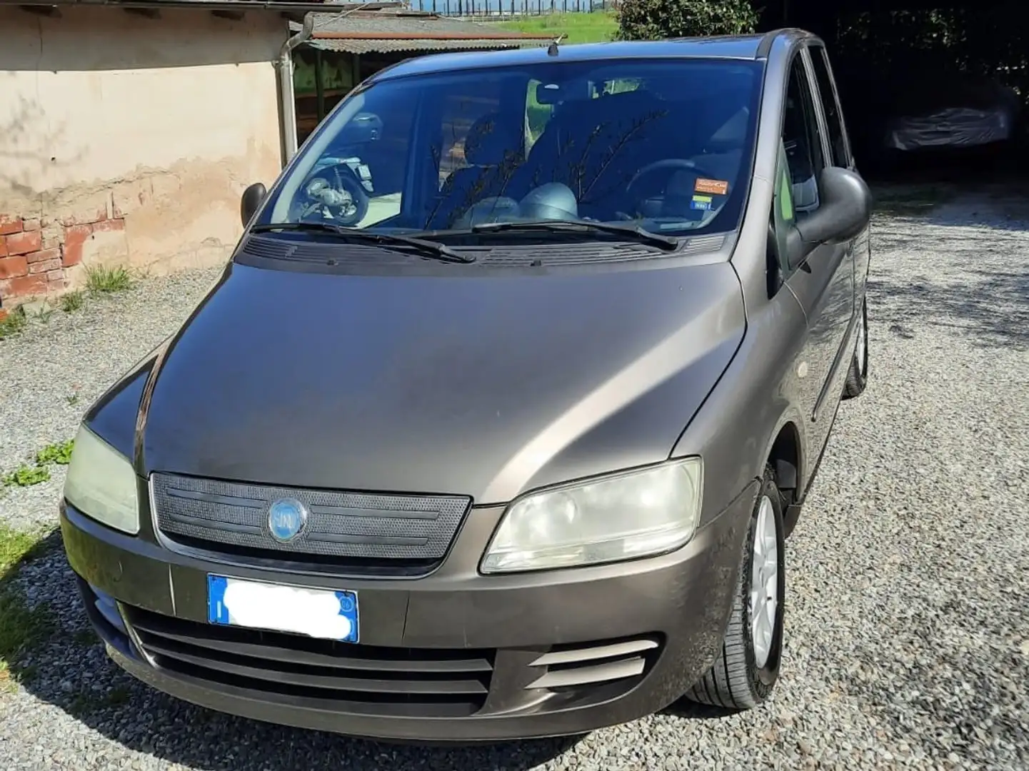 Fiat Multipla 1.6 16v Family natural power Gris - 1
