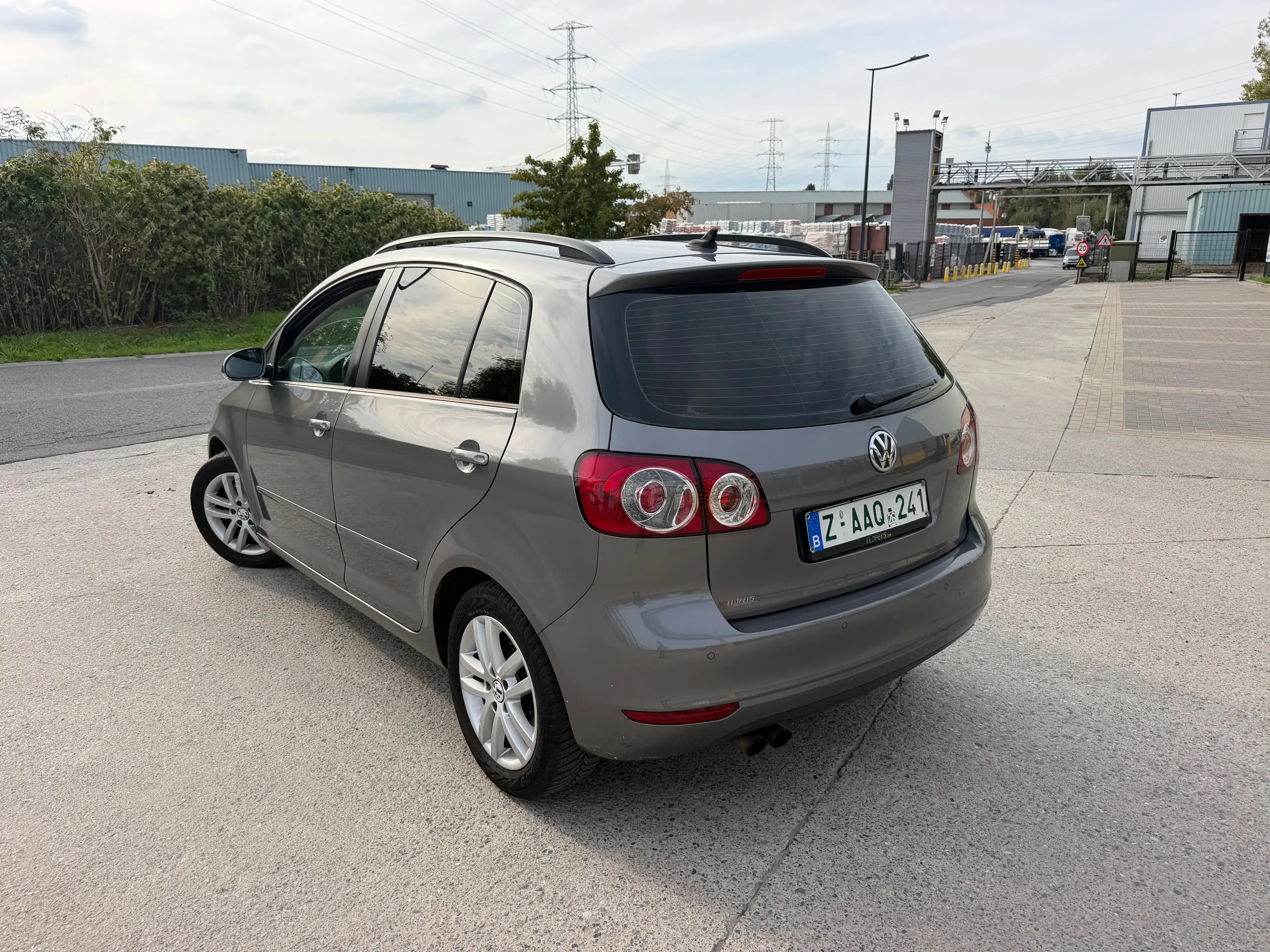 Volkswagen Golf Plus 2.0 CR TDi Highline DPF DSG — photo 4