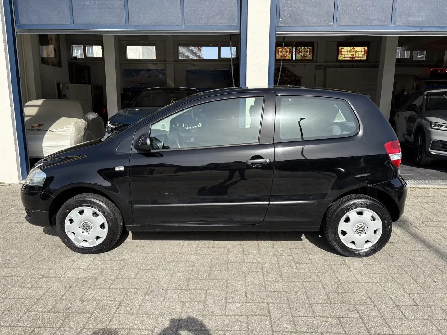 Volkswagen Fox 1.2 Trendline DEALER OND./TOPSTAAT/NL AUTO Negro - 2