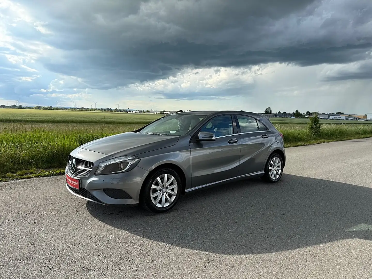 Mercedes-Benz A 180 CDI BlueEfficiency Grijs - 2