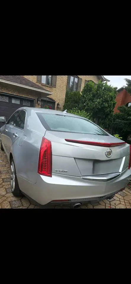 Cadillac ATS снимка Cadillac ATS