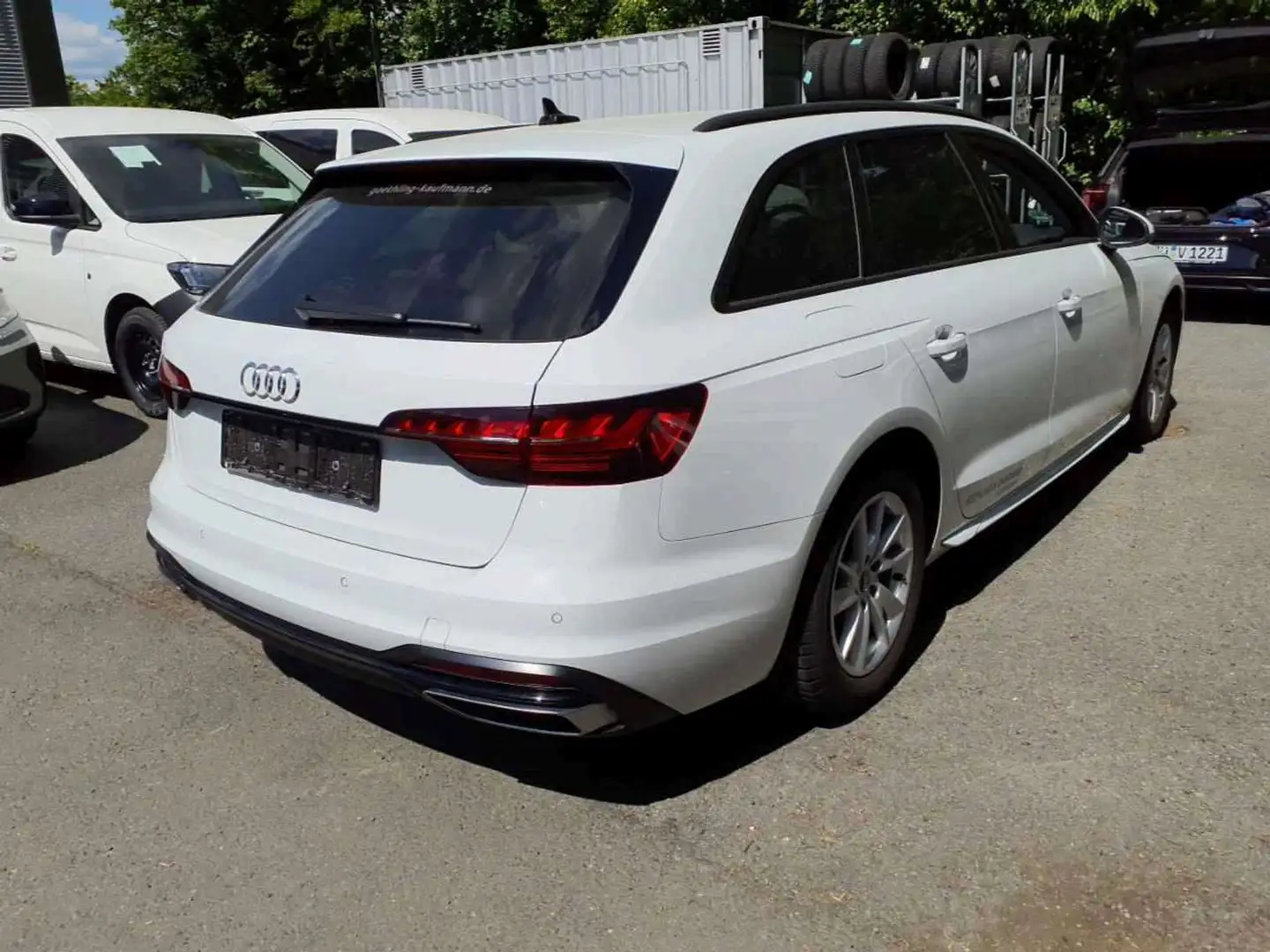 Audi A4 40 TFSI Advanced S tro*LED*Virtual*Navi Weiß - 2