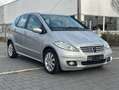 Mercedes-Benz A 200 / 2. Hand / Klimaautomatik Silber - thumbnail 7