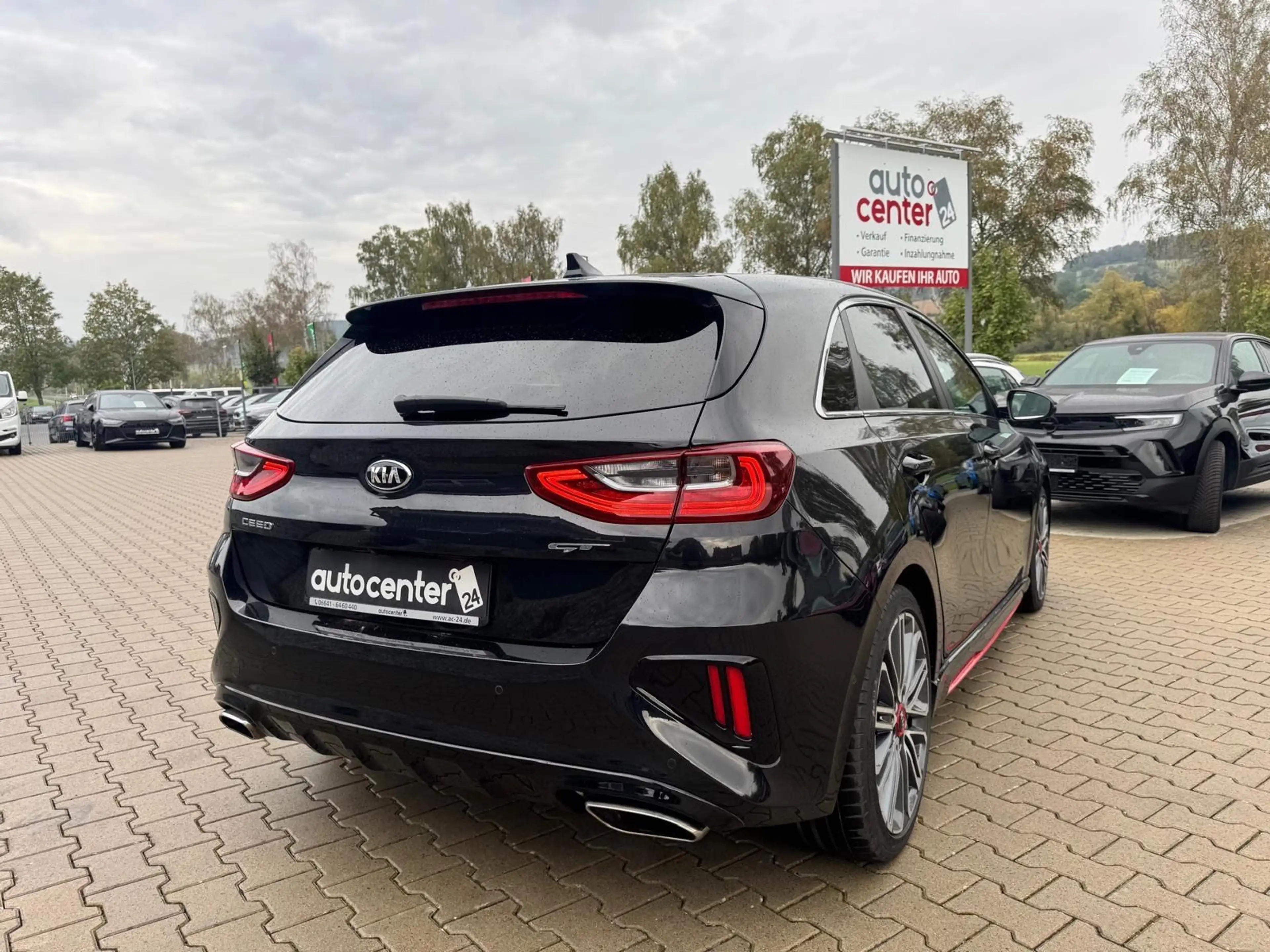 Kia Ceed / cee'd Ceed GT°Limousine°204 PS°Navi°Memory°Winterpaket — photo 7