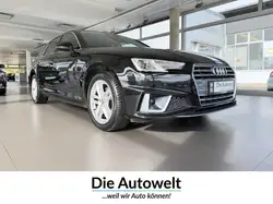 Audi A4 2.0 TDI S Line AUT XENON NAVI PDC GRA SHZG LM