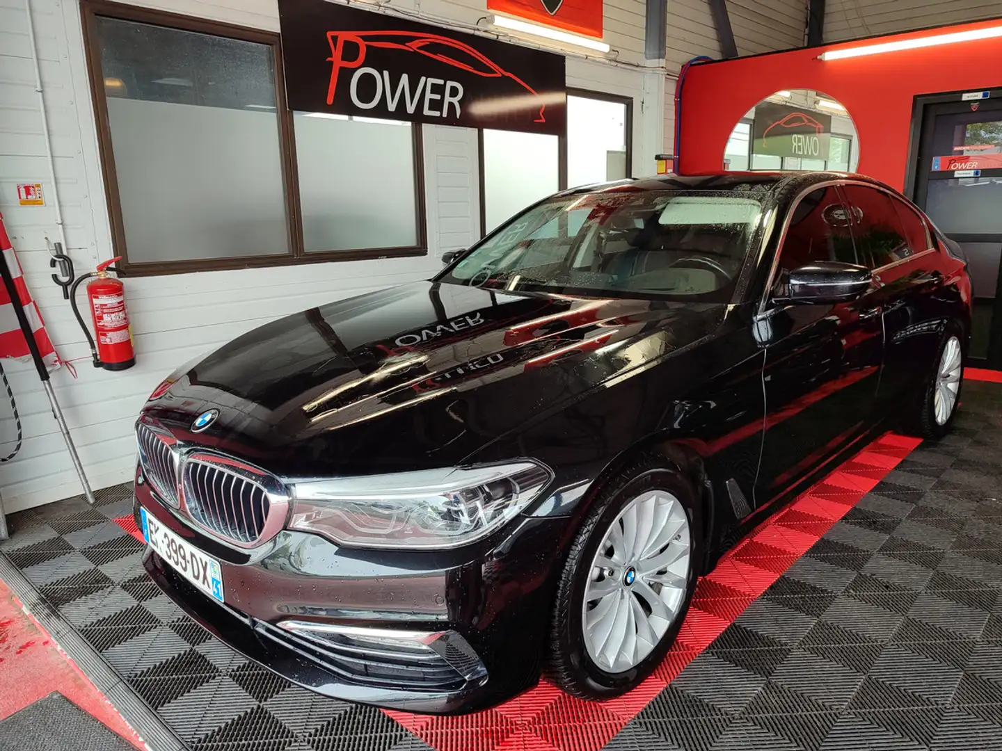 BMW 530 530 d 2418435KMS tva RECUPERABLE Noir - 1