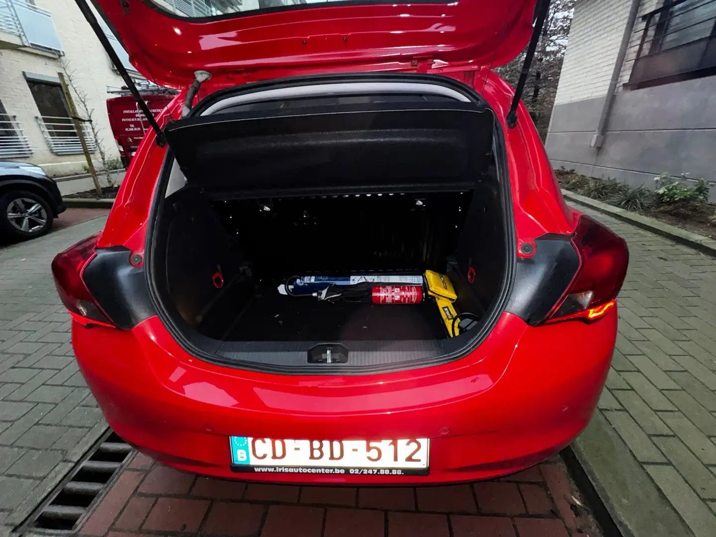 Opel Corsa-e Corsa 1.2i Enjoy (EU6.2) Czerwony - 2