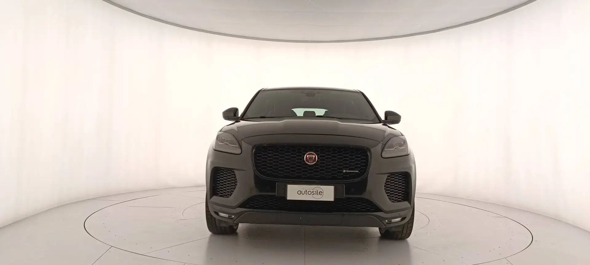 Jaguar E-Pace 2.0 D I4 SE Noir - 2