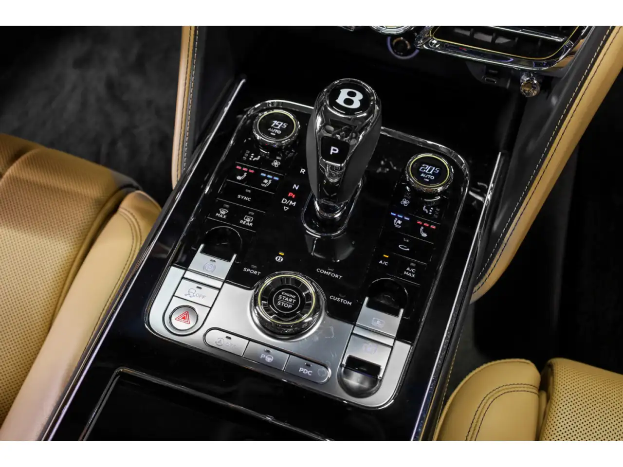 Bentley Flying Spur 2021 — фото 11